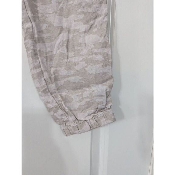 Athleta Cabo Tide Linen Jogger women's size 2P tan splotchy animal print - Picture 3 of 8